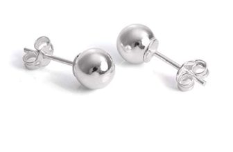 Deals on Boys’ Earrings – Starting from 189